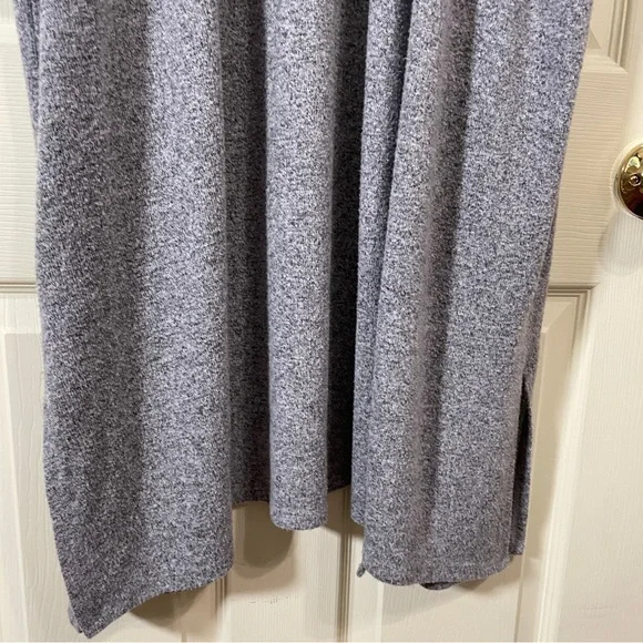 torrid Super Soft Plush Duster Open Front Heather Grey Front Pocket Plus 5X - Picture 13 of 13